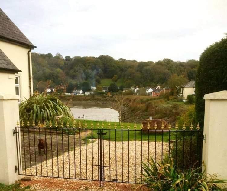 Quaint Little Guest Suite With Private Parking Newport  Exterior foto